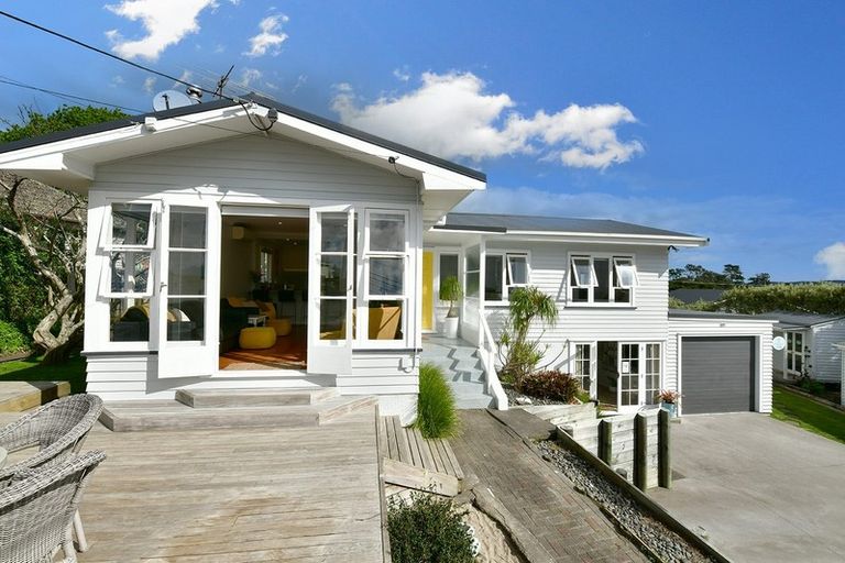 Photo of property in 7 Karaka Street, Helensville, 0800