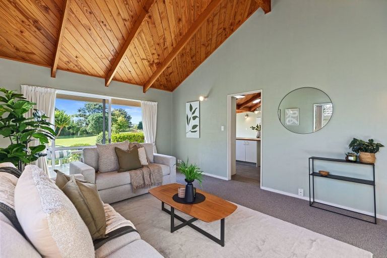 Photo of property in 33 Russley Drive, Mount Maunganui, 3116