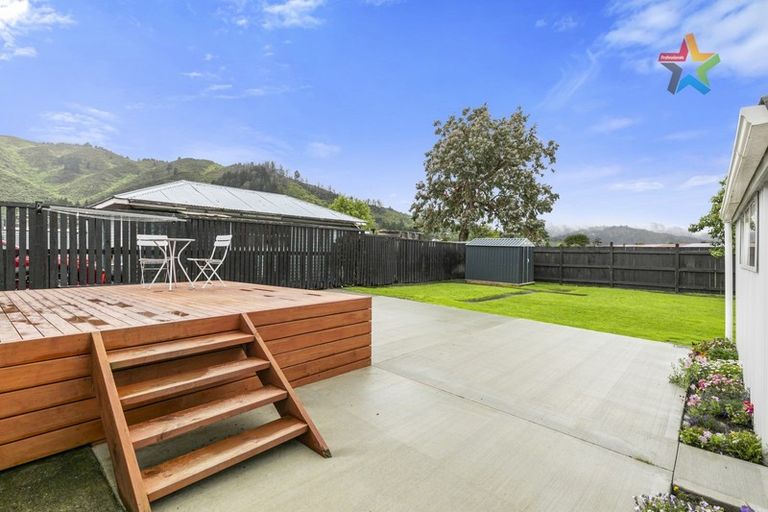 Photo of property in 9 Mckay Street, Wainuiomata, Lower Hutt, 5014