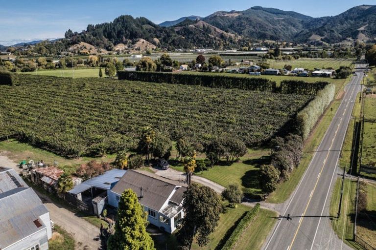 Photo of property in 30 Riwaka-kaiteriteri Road, Riwaka, Motueka, 7197