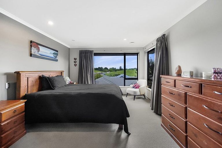 Photo of property in 4 Ashbourne Lane, Dinsdale, Hamilton, 3204