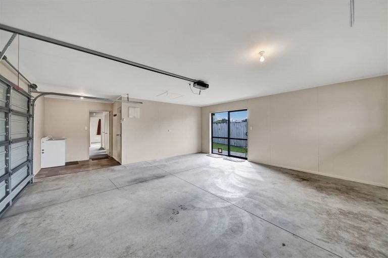 Photo of property in 6b Vogel Street, Hawera, 4610