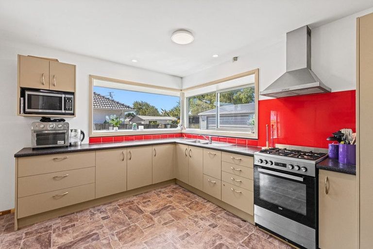 Photo of property in 4 Ariel Place, Aranui, Christchurch, 8061