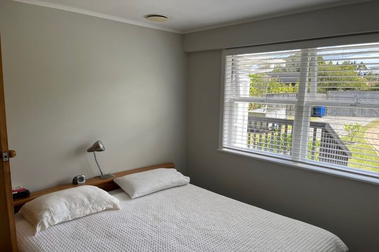 Photo of property in 7 Meadowvale Avenue, Forrest Hill, Auckland, 0620