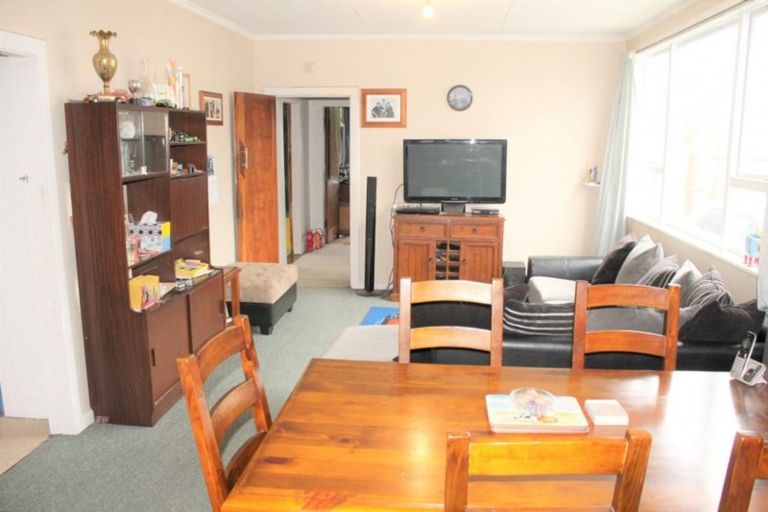Photo of property in 180 Queen Street, Westport, 7825