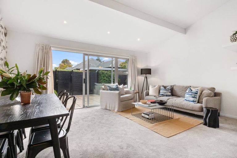 Photo of property in 2/42 Gordon Avenue, St Albans, Christchurch, 8014