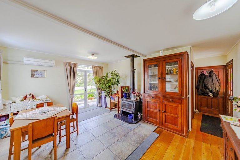 Photo of property in 23 Domain Road, Waipawa, 4210