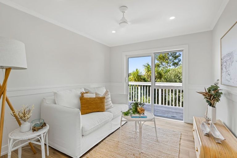 Photo of property in 70 Bay Vista Drive, Red Beach, 0932