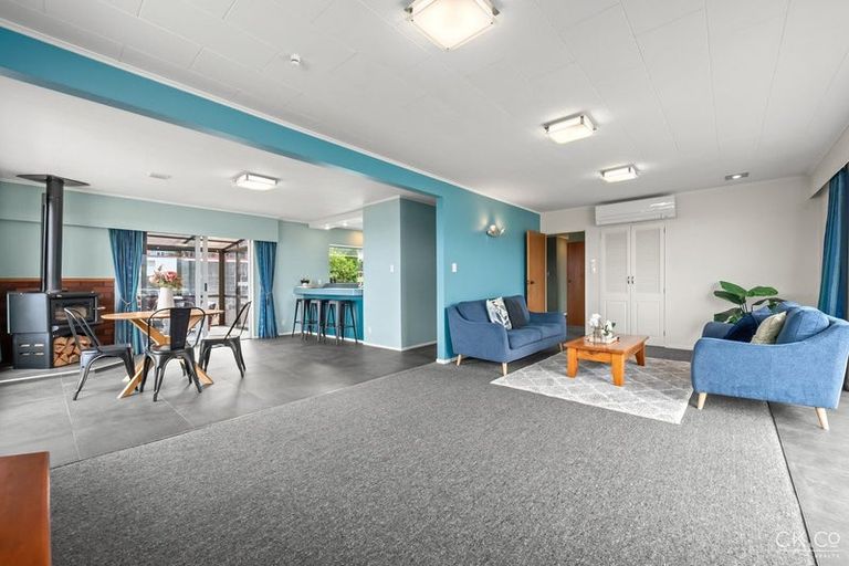 Photo of property in 12 Alleyne Court, Brown Owl, Upper Hutt, 5018