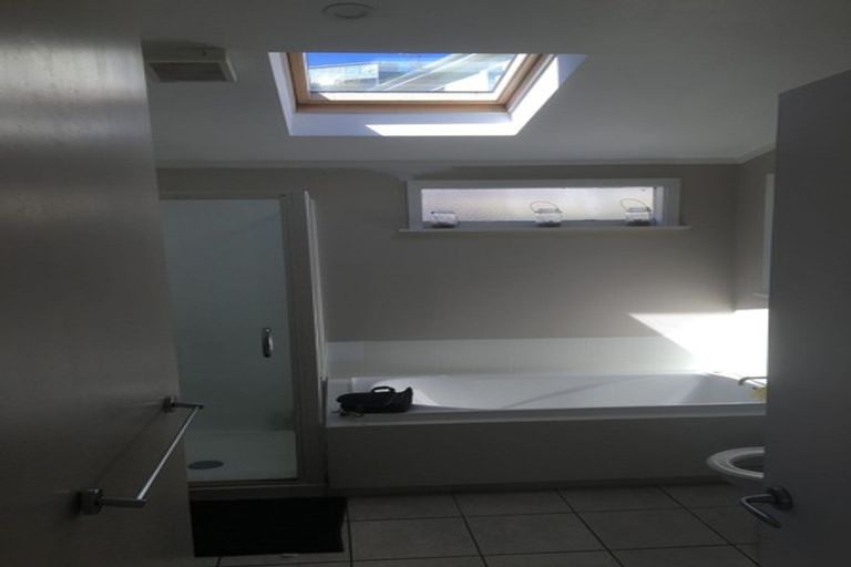 Photo of property in 2/282 Cockayne Road, Ngaio, Wellington, 6035