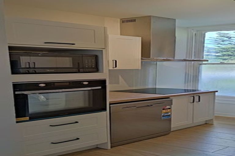 Photo of property in 1/124 Constable Street, Newtown, Wellington, 6021