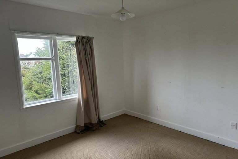 Photo of property in 122 Mcmurdo Street, Tinwald, Ashburton, 7700