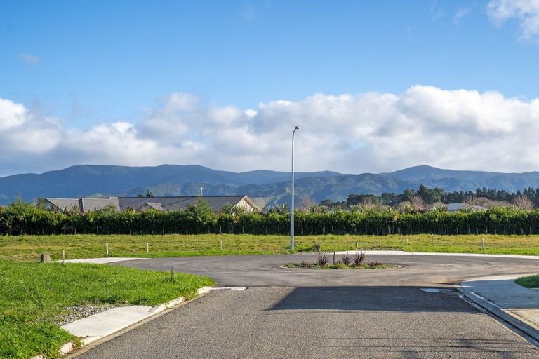 Photo of property in 6 Hosford Lane, Greytown, 5712