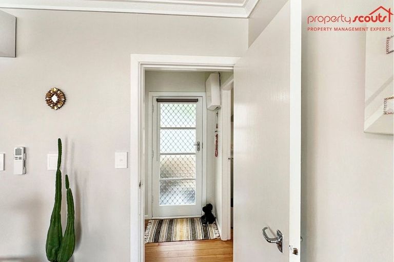 Photo of property in 4/141 Cuba Street, Petone, Lower Hutt, 5012