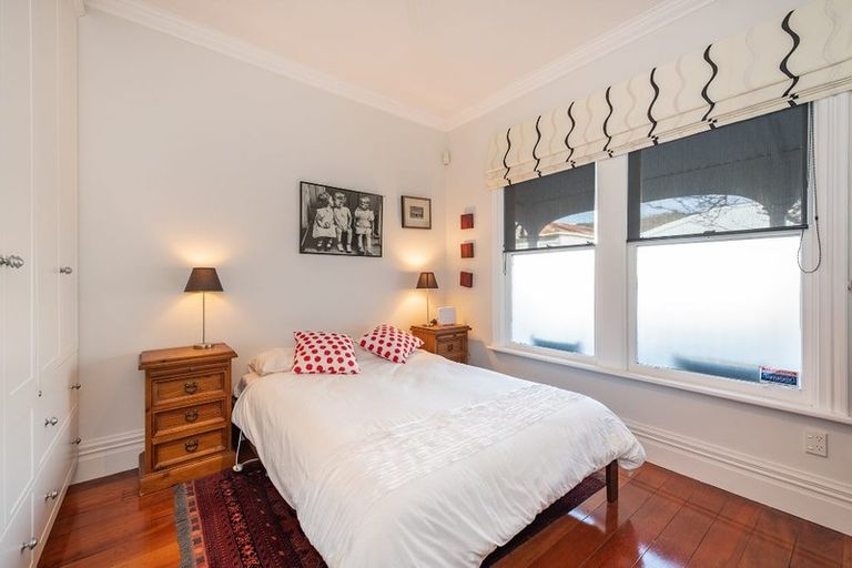 Photo of property in 16 Yale Road, Mount Cook, Wellington, 6021