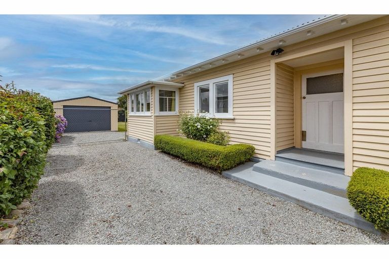 Photo of property in 40 Good Street, Rangiora, 7400