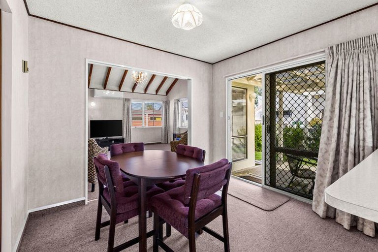 Photo of property in 4/249 Taradale Road, Pirimai, Napier, 4112