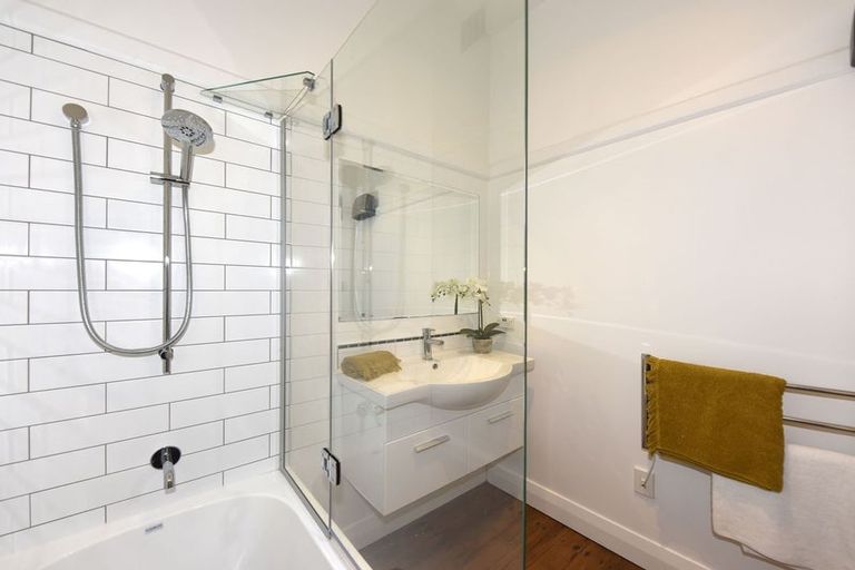 Photo of property in 104 Saint James Avenue, Papanui, Christchurch, 8053