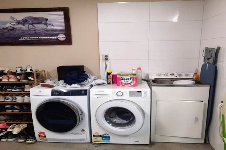 Photo of property in 22 Torkar Road, Clarks Beach, 2122