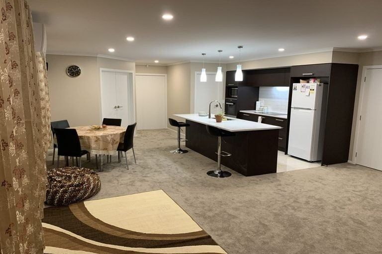 Photo of property in 14 Ivy Lane, Kelvin Grove, Palmerston North, 4414