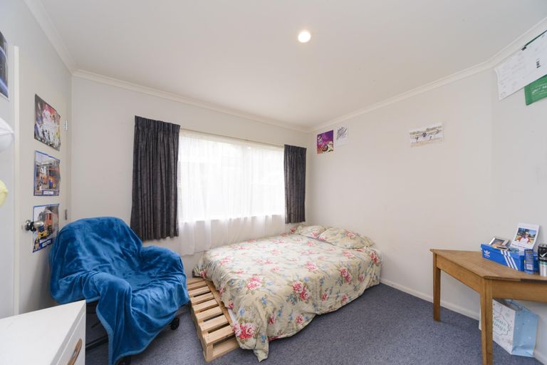 Photo of property in 5 Astrid Court, Awapuni, Palmerston North, 4412
