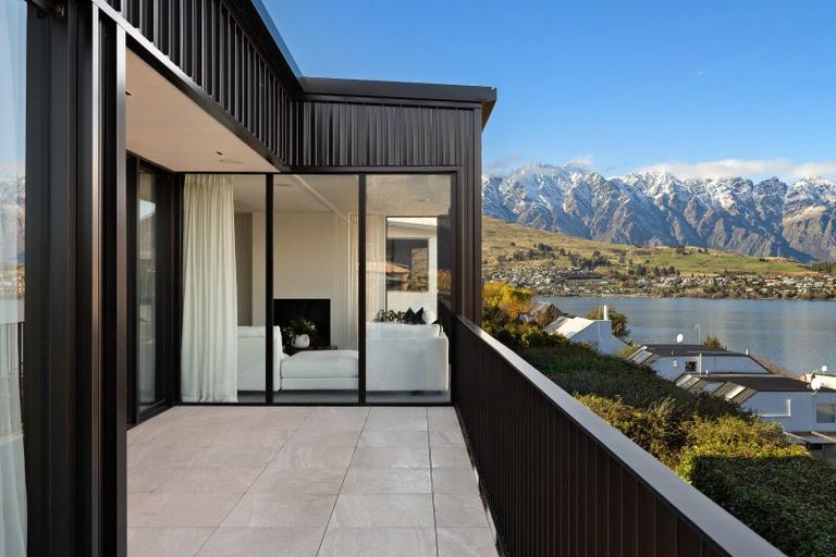 Photo of property in 95 Frankton Road, Queenstown, 9300
