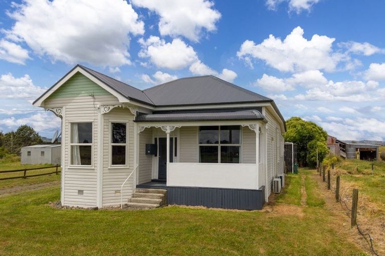 Photo of property in 524 Burtt Road, Runciman, Drury, 2578