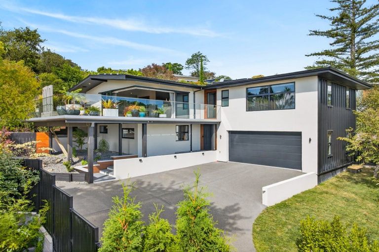 Photo of property in 15a Tainui Drive, Havelock North, 4130