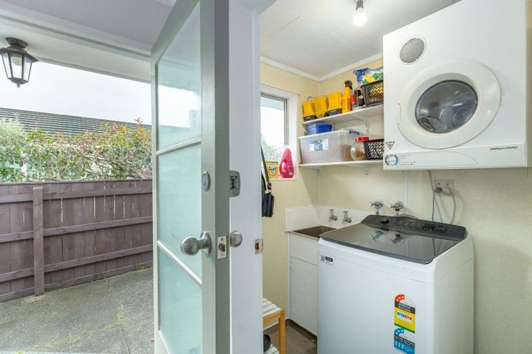 Photo of property in 14 Harvard Grove, Totara Park, Upper Hutt, 5018
