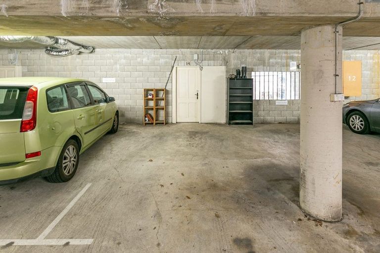 Photo of property in 14/28 Hobson Street, Thorndon, Wellington, 6011