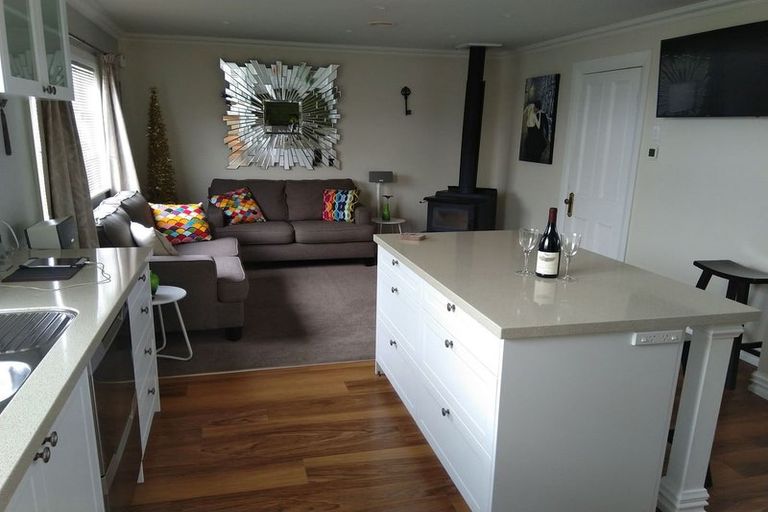 Photo of property in 32 Esther Street, Martinborough, 5711