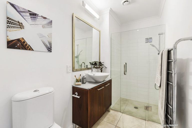 Photo of property in Augusta Apartments, 24/254 Willis Street, Te Aro, Wellington, 6011