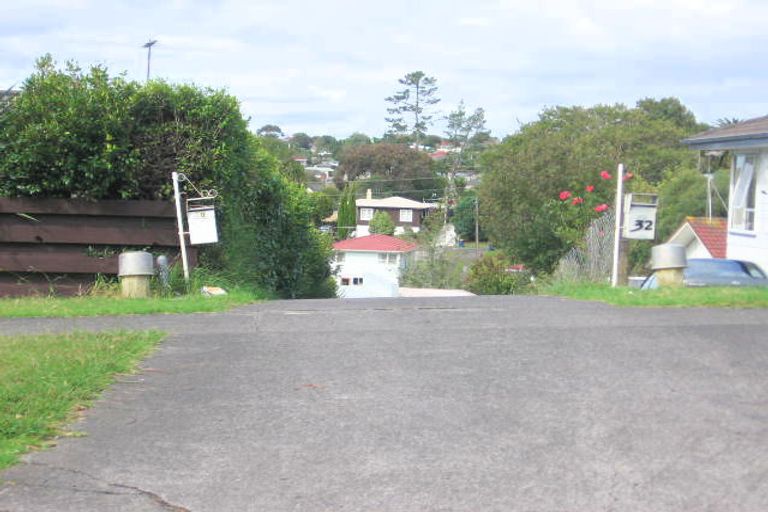 Photo of property in 30 Roick Parade, Glen Eden, Auckland, 0602