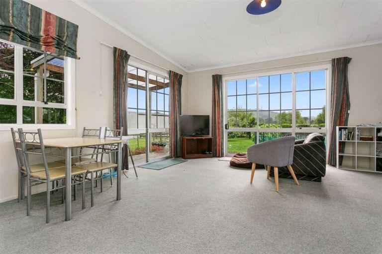 Photo of property in 126 Saint Kilda Road, Cambridge, 3493