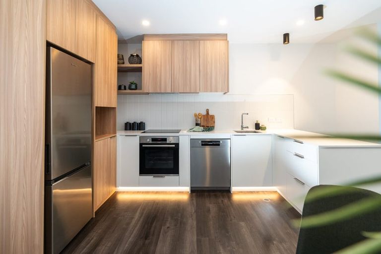 Photo of property in 27c Thompson Street, Mount Cook, Wellington, 6011