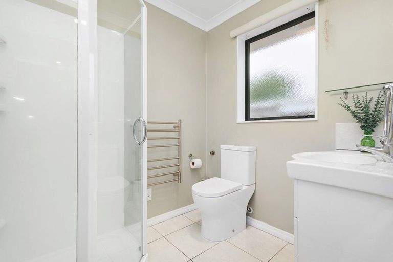 Photo of property in 10 Nathan Street, Tawa, Wellington, 5028