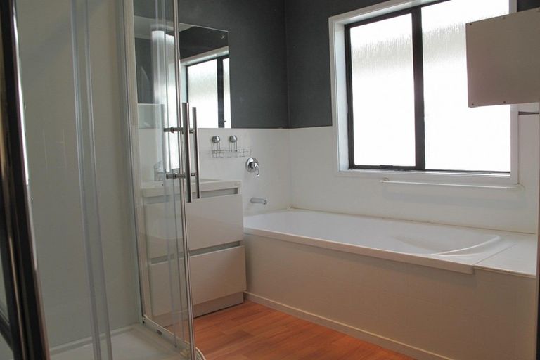 Photo of property in 136 Karaka Road, Thames, 3500