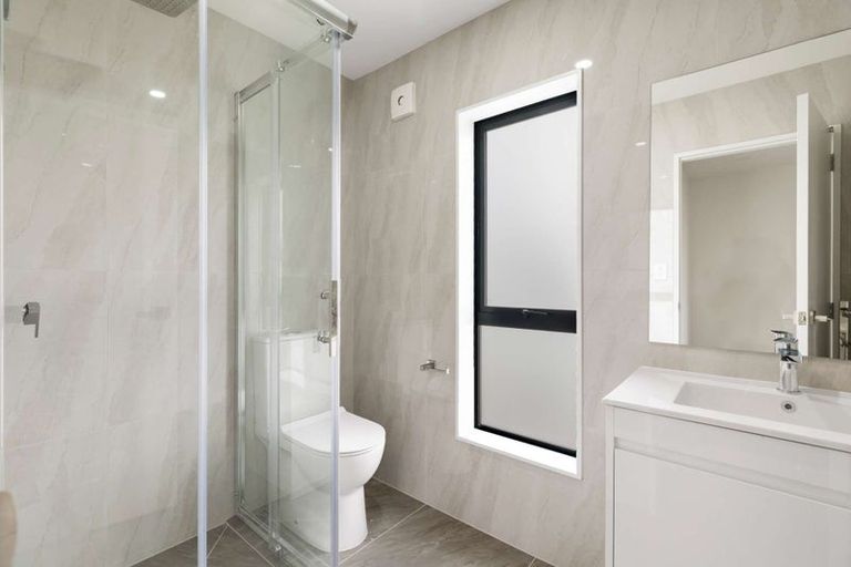 Photo of property in 60 Heybridge Street, Manurewa, Auckland, 2102