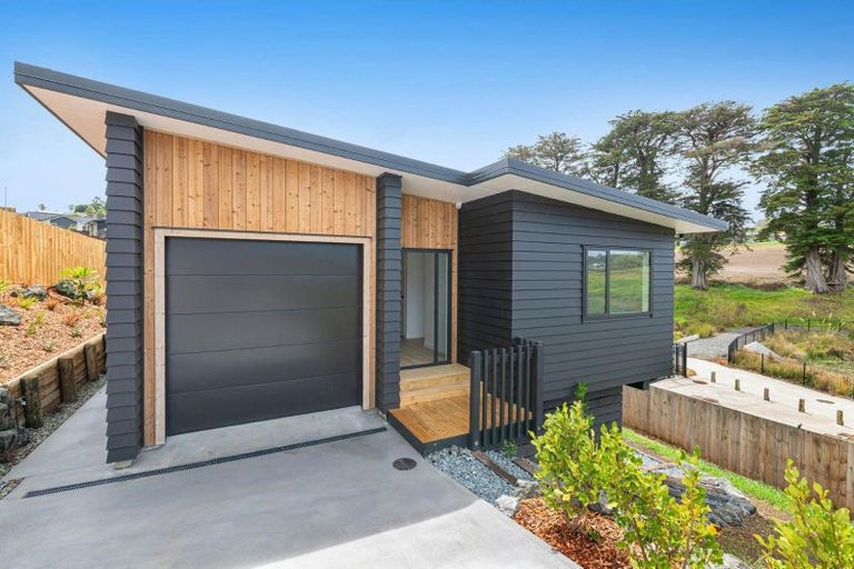 Photo of property in 27 Kia Kaha Drive, Snells Beach, 0920