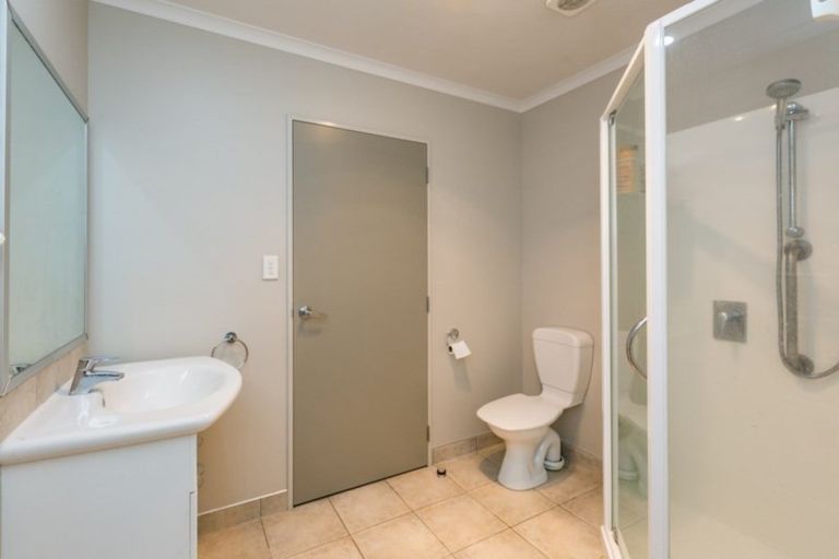 Photo of property in Parkvale Estate, 14/14 Howard Street, Parkvale, Hastings, 4122