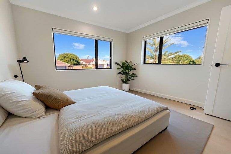 Photo of property in 38 Astoria Place, Northpark, Auckland, 2013