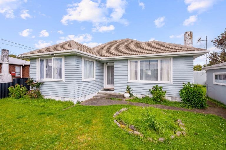 Photo of property in 8 Middlesex Street, Levin, 5510