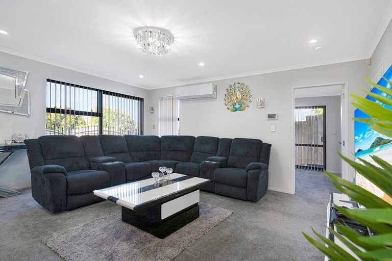Photo of property in 36 Christmas Road, Manurewa, Auckland, 2102