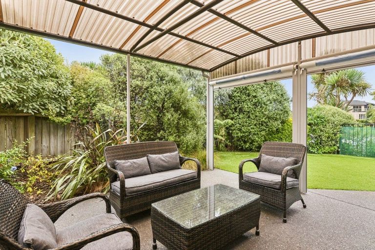Photo of property in 14 Meredith Way, Paraparaumu Beach, Paraparaumu, 5032