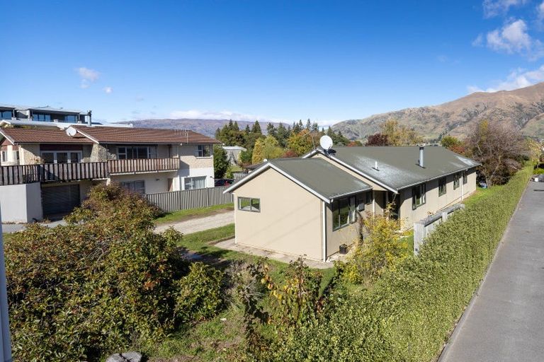 Photo of property in 26 Matai Road, Wanaka, 9305