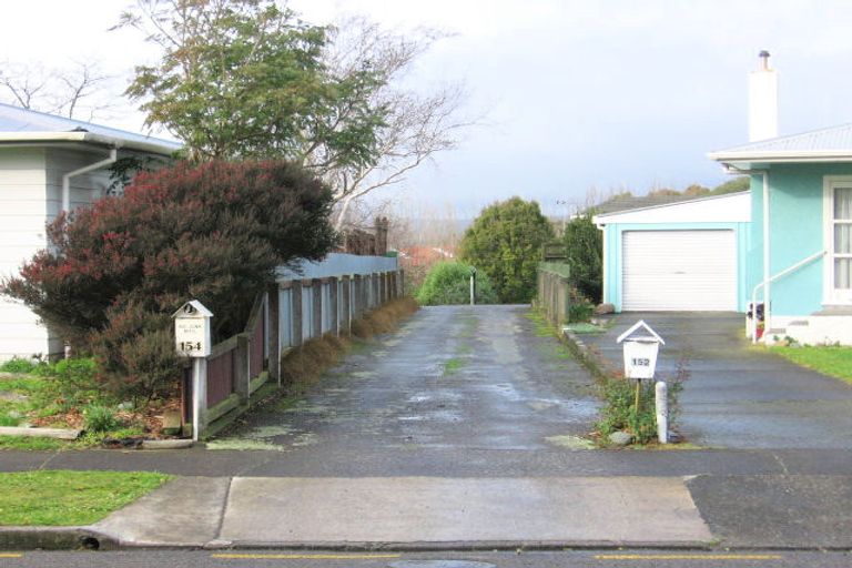 Photo of property in 154 Limbrick Street, Terrace End, Palmerston North, 4410