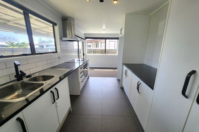 Photo of property in 461 Weymouth Road, Weymouth, Auckland, 2103
