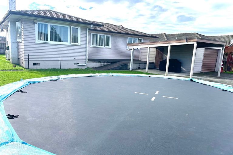 Photo of property in 18 Hunua Road, Papakura, 2110