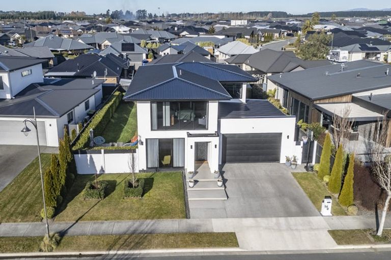 Photo of property in 56 Beachvale Drive, Kaiapoi, 7630