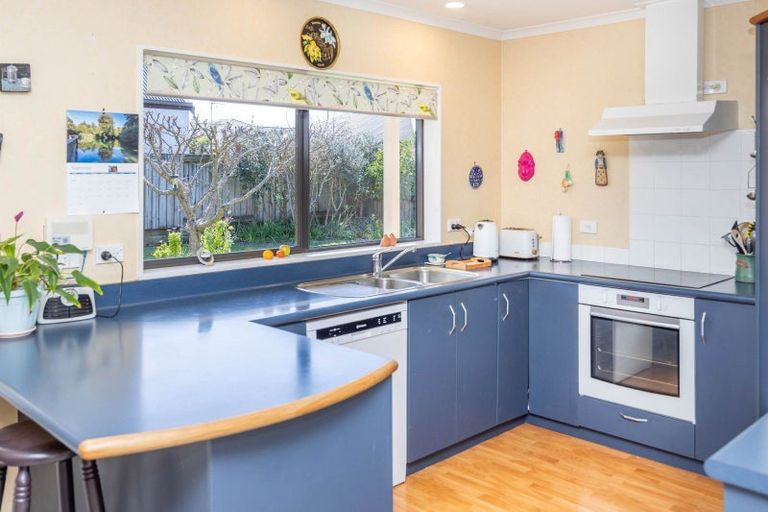 Photo of property in 22 Cranbrook Place, Rototuna North, Hamilton, 3210